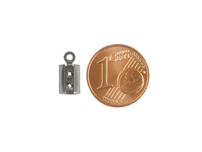 Abschlussklemmen für 4mm Bänder, Bild 2 mit Größenvergleich