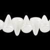 1 Strang (26 Stk) Glasperlen Spikes 5x8mm Opalweiß opak