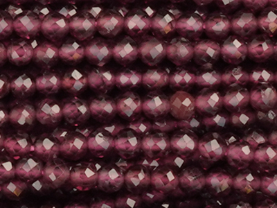 facettierte 2mm Granaten Steinperlen - Nahaufnahme