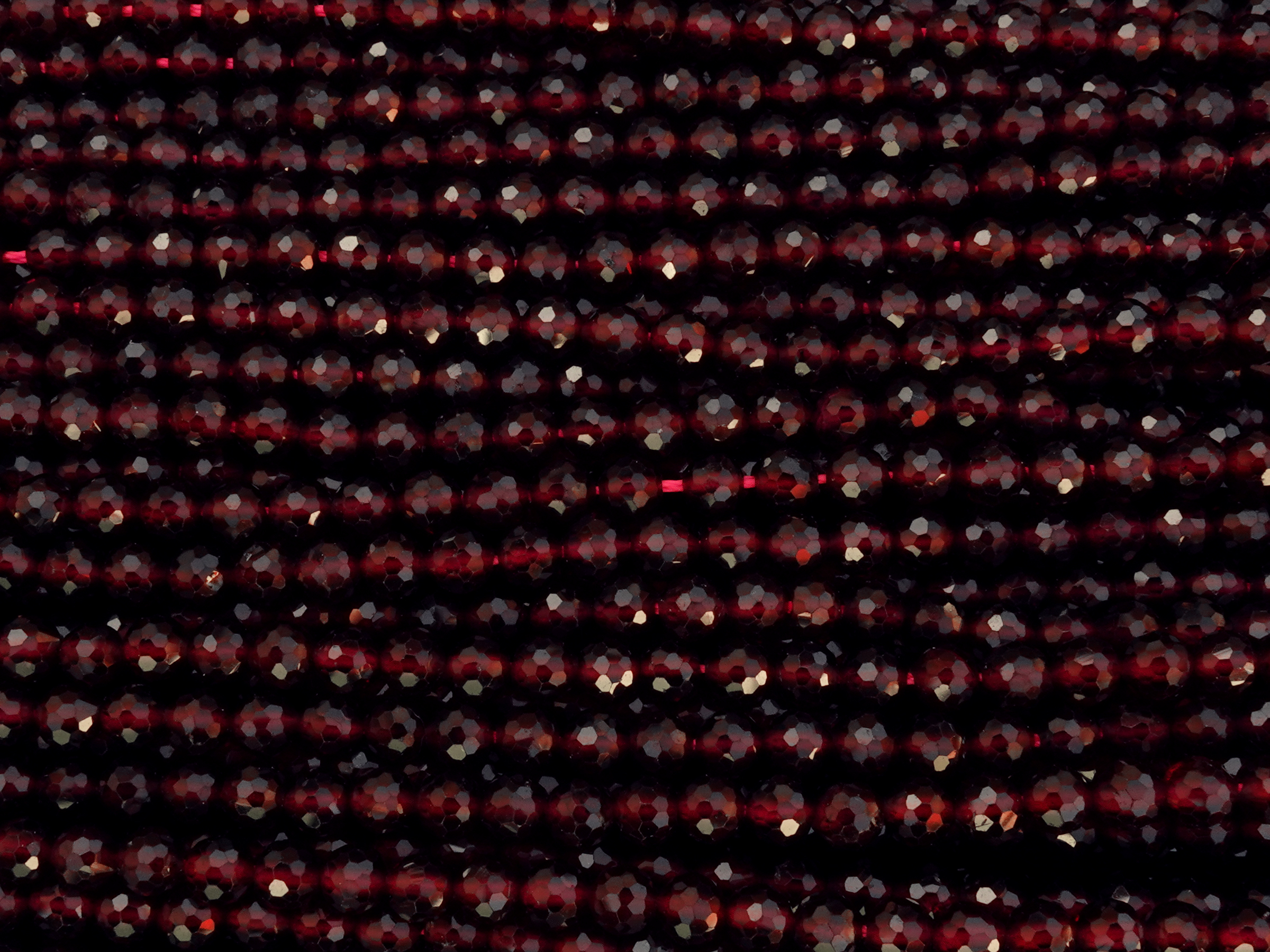 facettierte 4mm Granaten Steinperlen zum Schmuckmachen