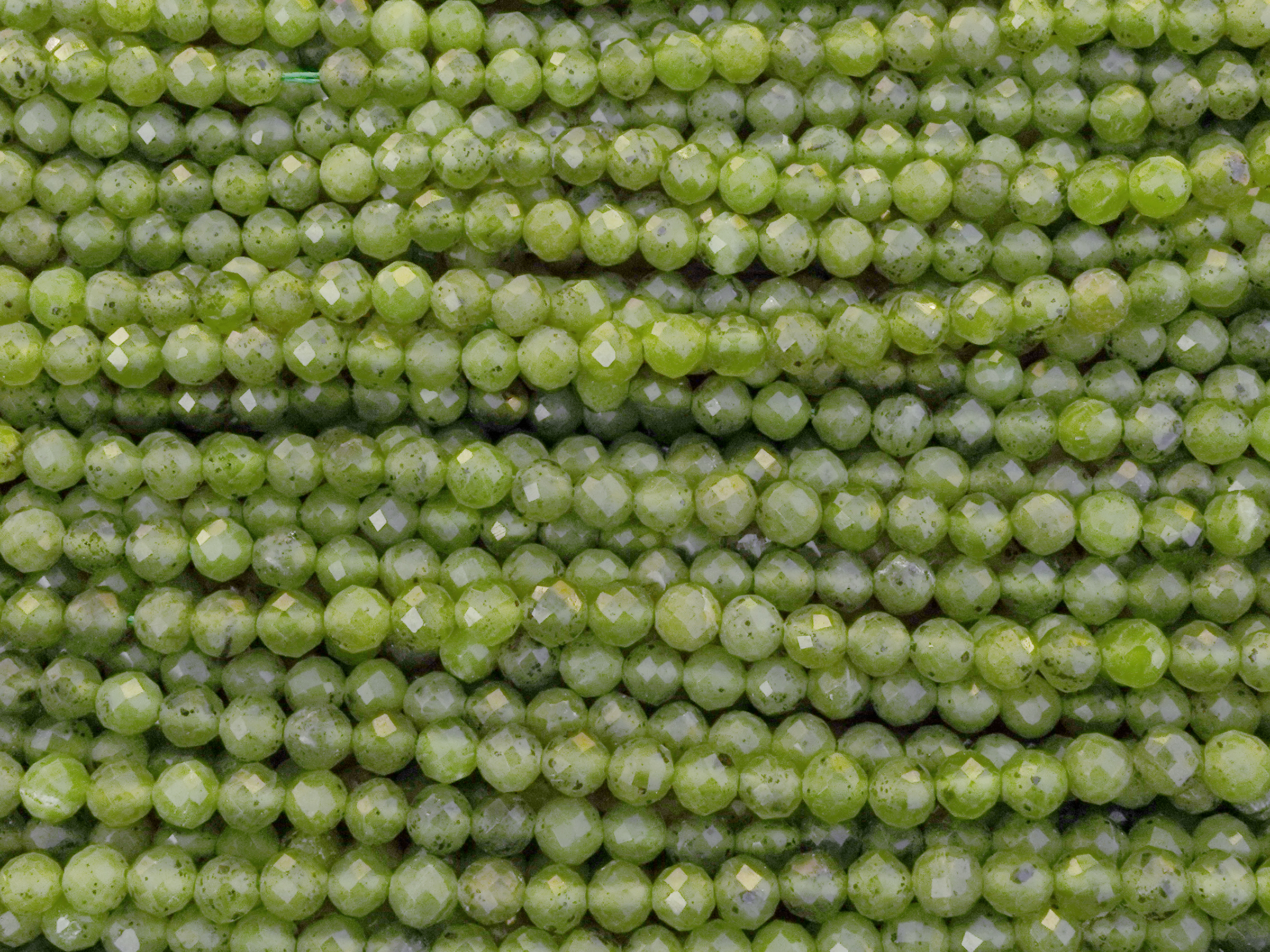 facettierte 4mm Steinperlen zum Schmuckmachen - Kanadische g