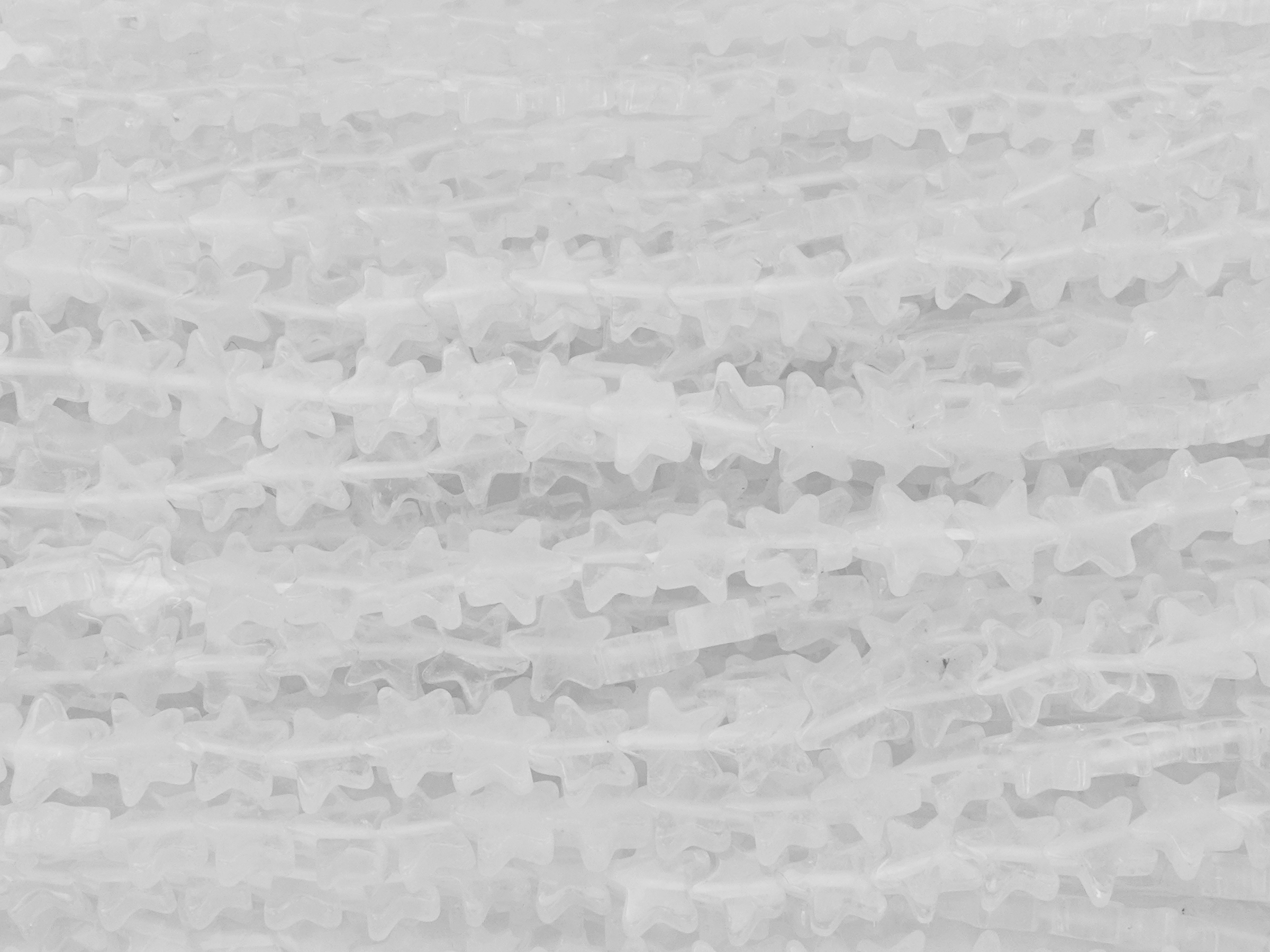 sternförmige, weiße Quarzstein Perlen 6mm zum Schmuckmachen