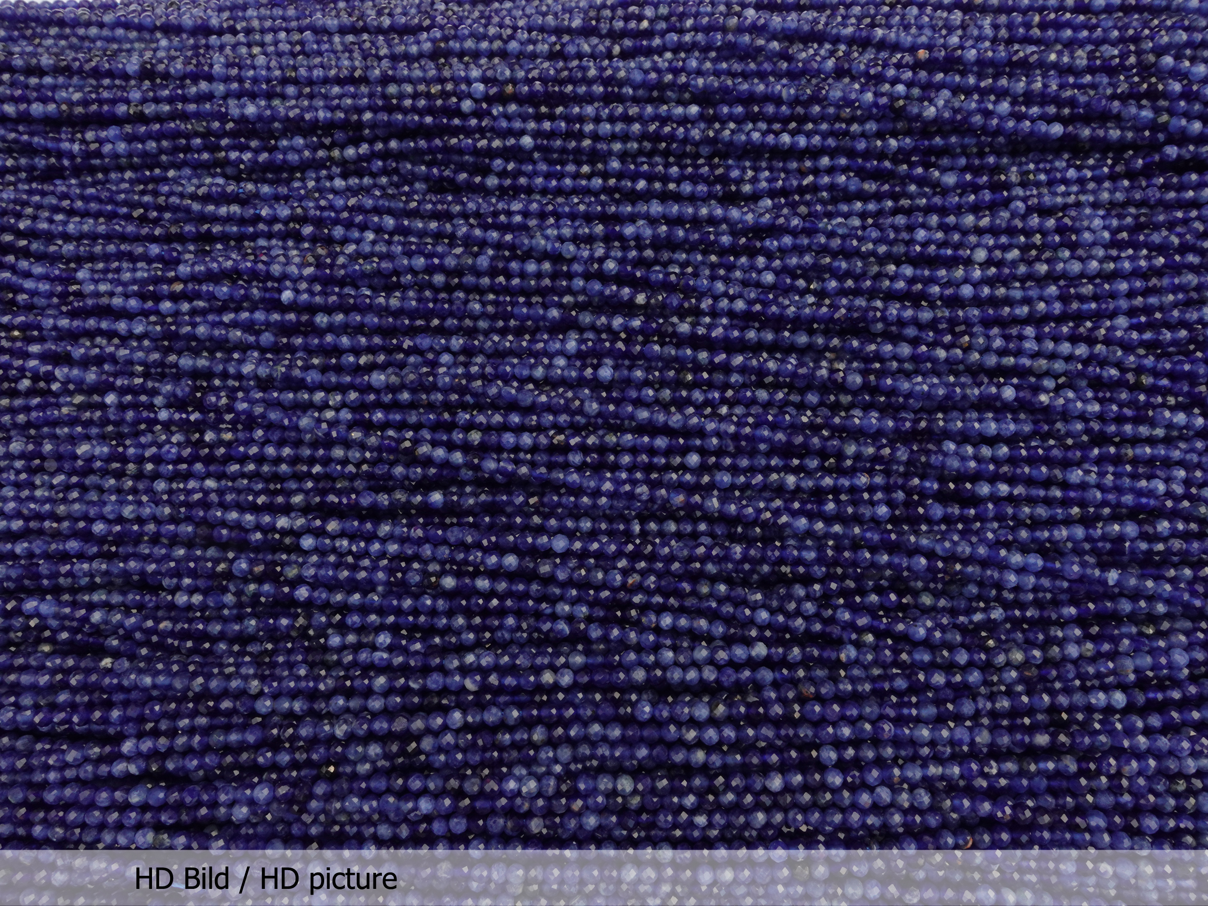 dunkelblaue facettierte Sodalith Steinperlen 2,3mm - HD Bild