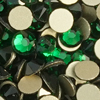 1 Pkg. (12 Stk.) Flat Back Strasssteine SS30 Emerald