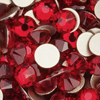 1 Pkg. (12 Stk.) Flat Back Strasssteine SS30 Garnet