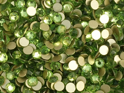 flache Strasssteine Größe SS30 Peridot
