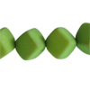 1 Strang (16 Stück) Glasperlen diagonale Würfel 8mm Jägergrün halbmatt