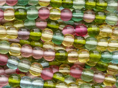 bunte runde 3mm Glasperlen - Nahaufnahme