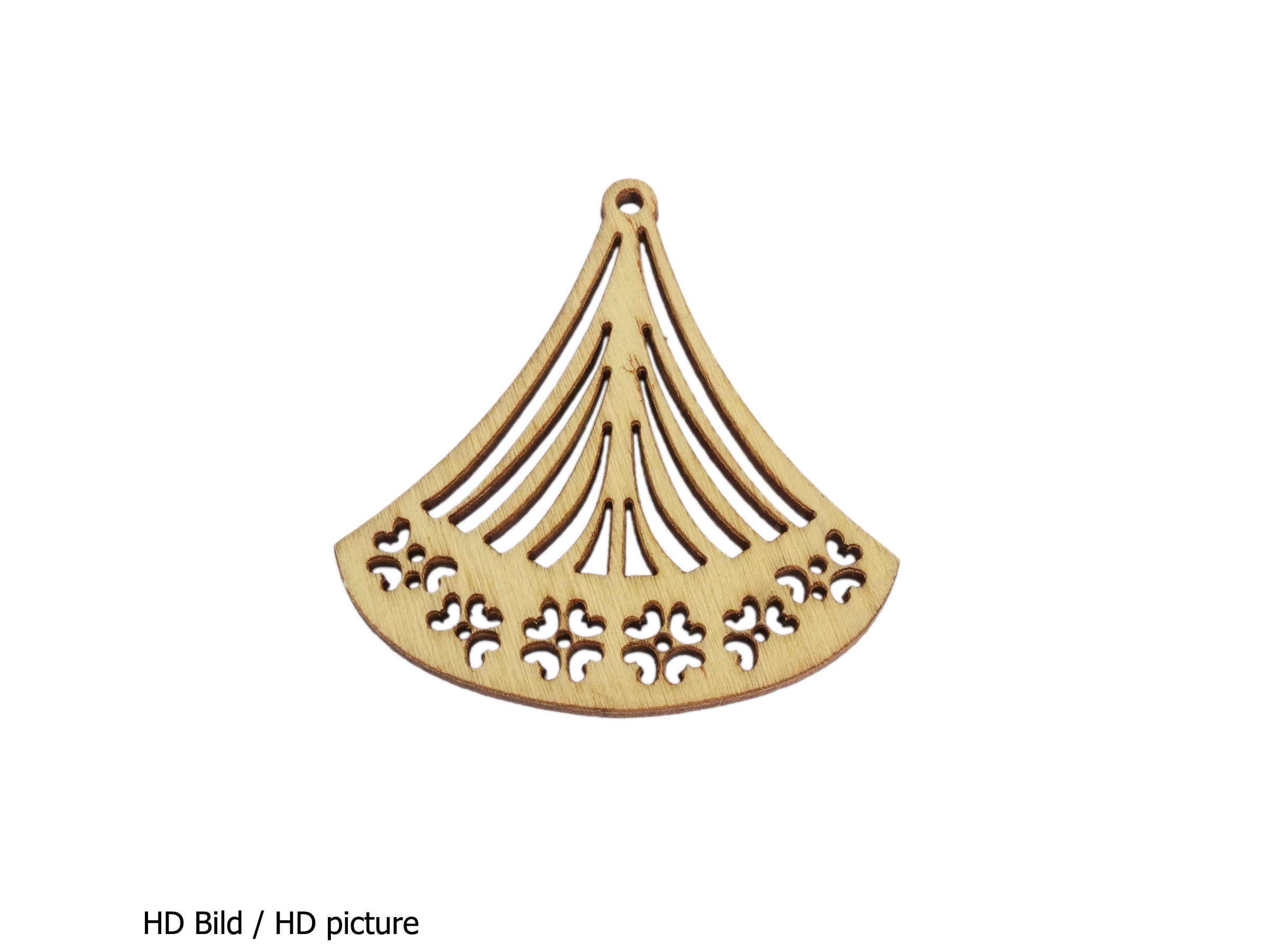 Holzanhänger aus leichtem Birkenholz - HD Bild