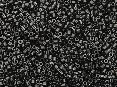 schwarze Miyuki Delica Perlen Größe 15/0 Farbe DBS10
