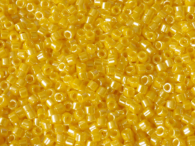 MIYUKI Delica Perlen 11/0 Farbe: DB1562 gelb