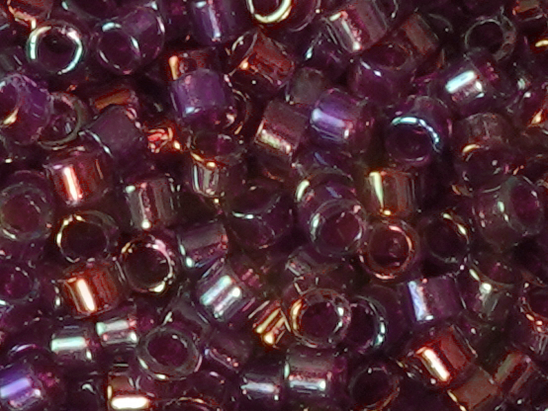 Miyuki Delica Perlen Größe 11/0 Farbe: DB2375 burgundy - Nah