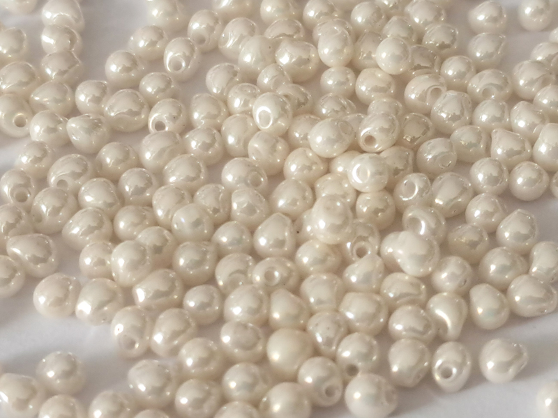 Miyuki Tropfen Perlen, Farbe 421D