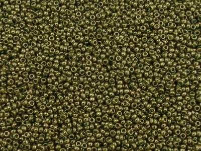grüne Miyuki Rocailles Saatperlen 15/0 Farbe 307 mit Goldlus