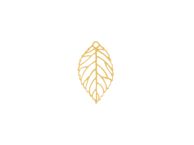 goldenes filigranes Metallornament für Ohrringe