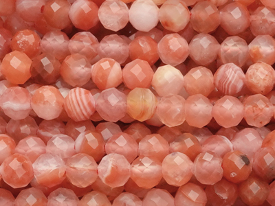 facettierte 3mm Karneol Steinperlen - Nahaufnahme