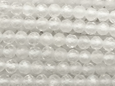 facettierte Mondstein Steinperlen 2mm - Nahaufnahme