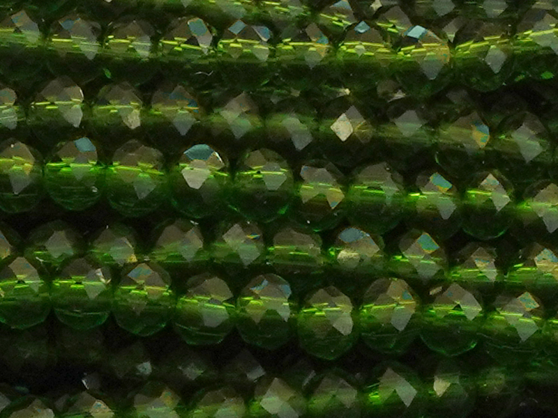 dunkelgrüne, facettierte, geschliffene Glasperlen 2x3mm - Na