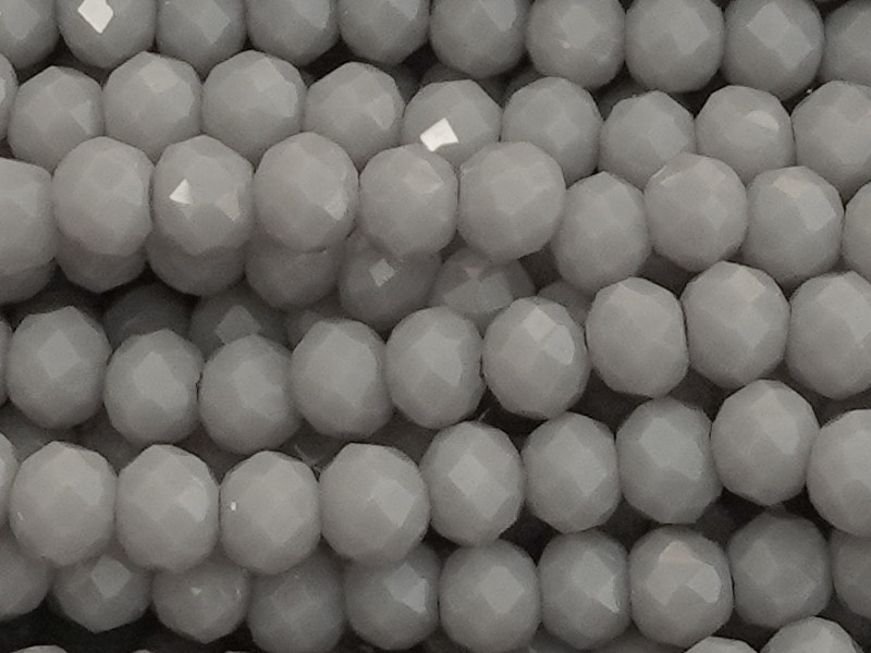 graue, facettierte, geschliffene Glasperlen 2x3mm - Nahaufna