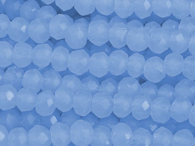 hellblaue, facettierte Glasschliffperlen Rondellen 2mm - Nah