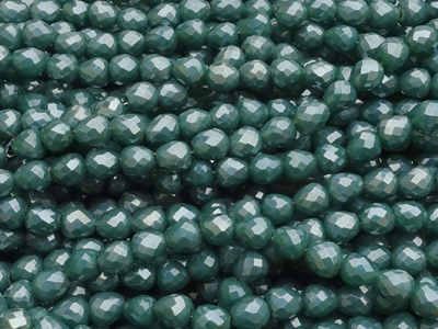 erdbeerförmige, facettierte Glitzerperlen Tropfen 4mm