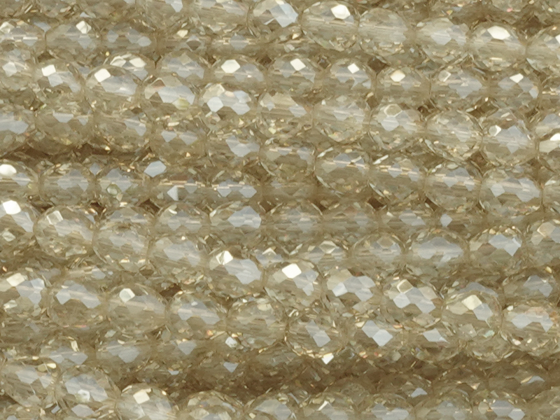 erdbeerförmige, facettierte Glasperlen Tropfen 4mm, Farbe: c