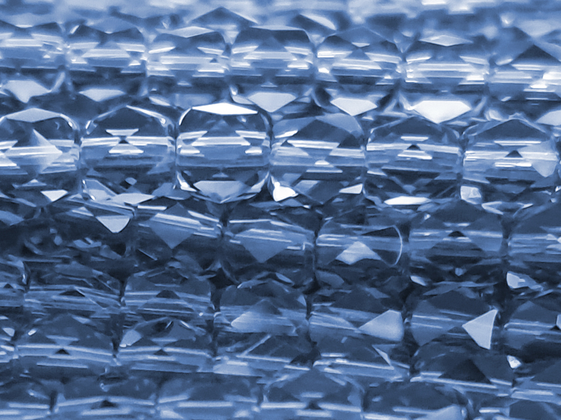 tönnchenförmige Glasperlen 4mm, Farbe: Iolith Blau - Nahaufn