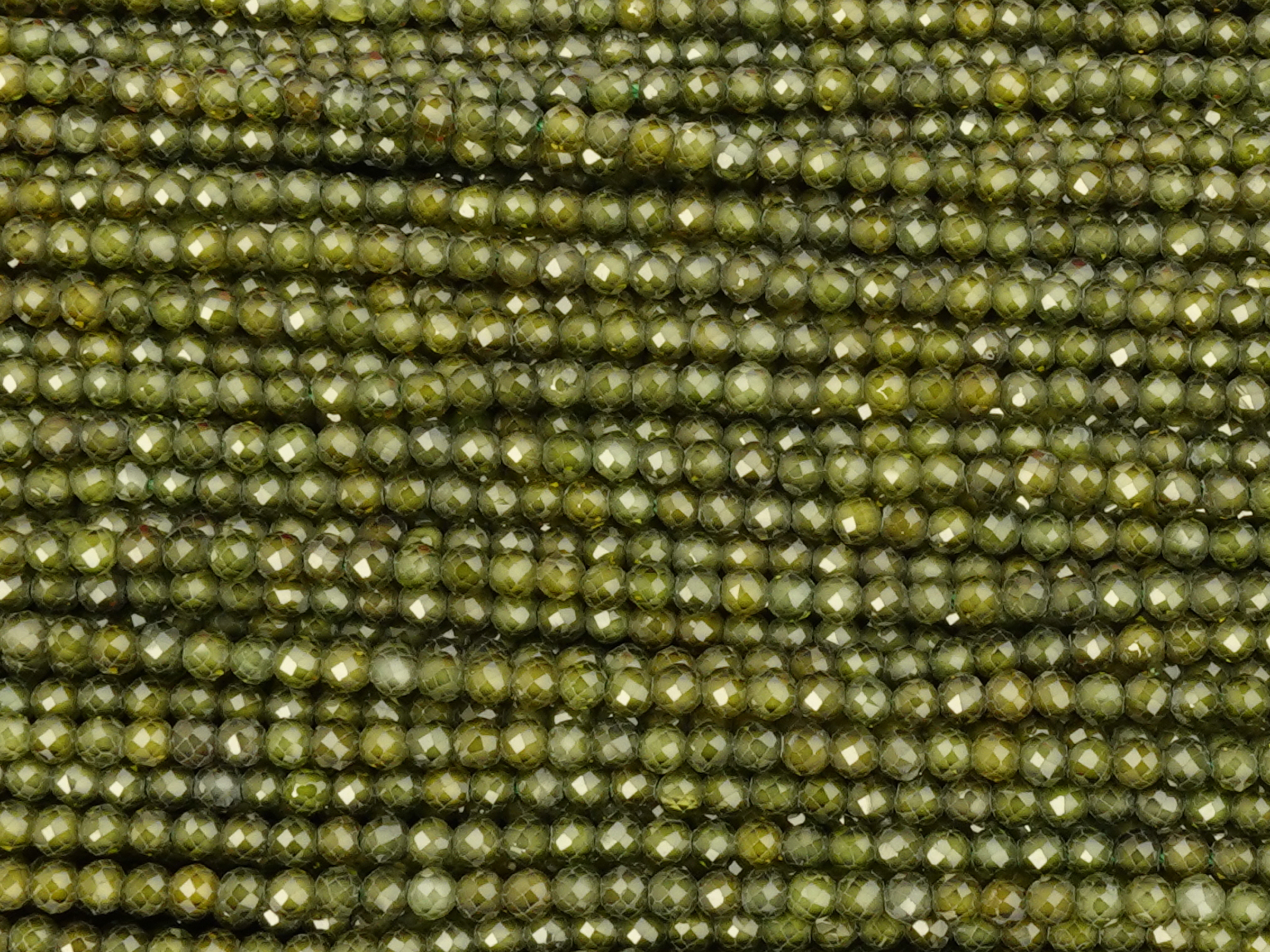 facettierte Zirkonia Perlen 2mm, Farbe: Olivegrün