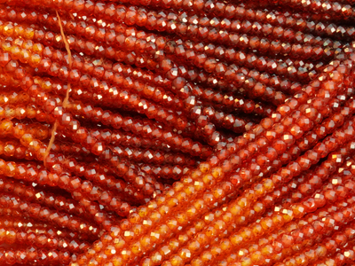 braune facettierte Zirkonia Perlen Rondellen 2x3mm - Nahaufn
